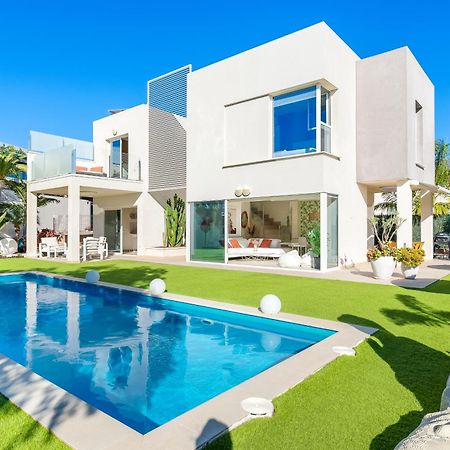 אדחה Villa Oasis Buddha Garden By Sunkeyrents מראה חיצוני תמונה